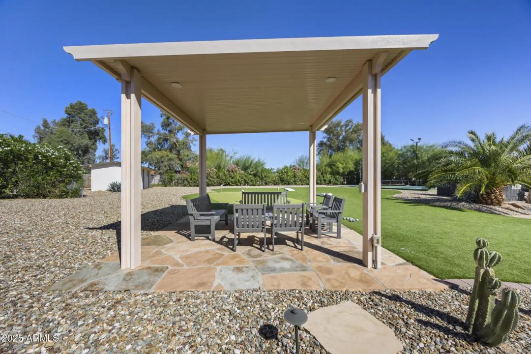 Real Estate Picture 29