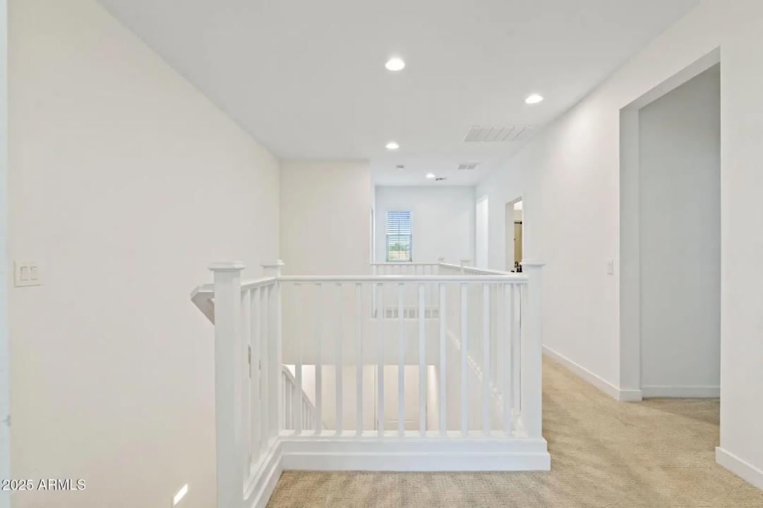 Real Estate Picture 23