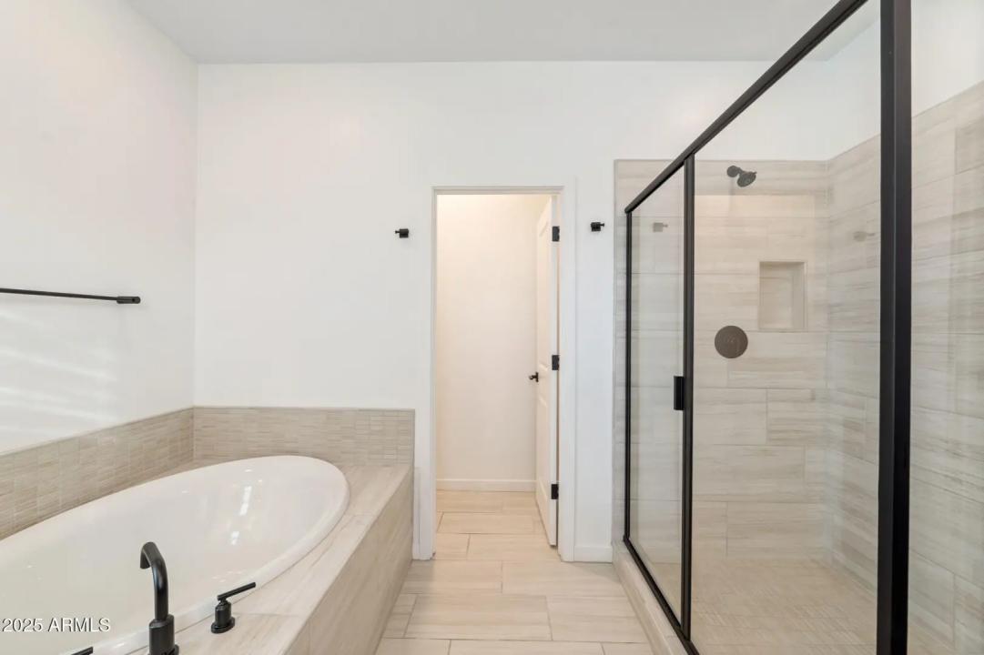 Real Estate Picture 31