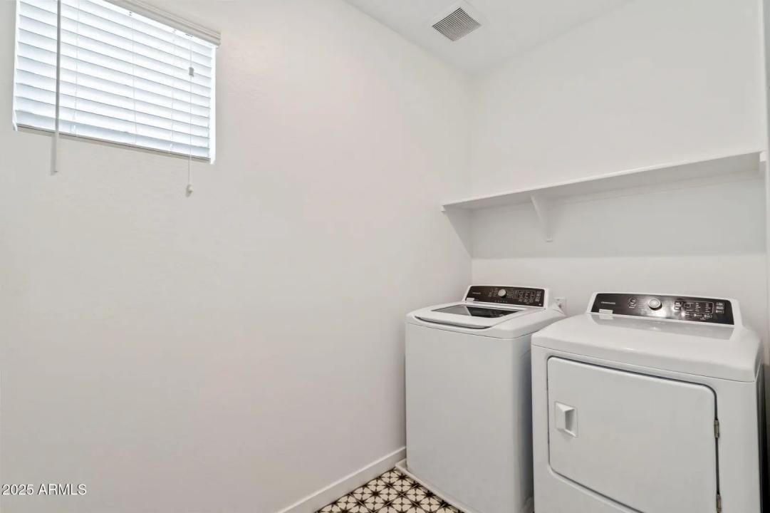 Real Estate Picture 48