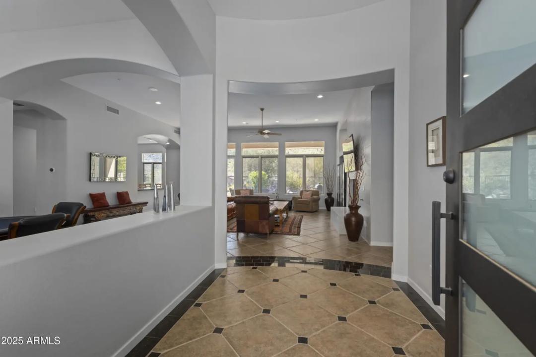 Real Estate Picture 6