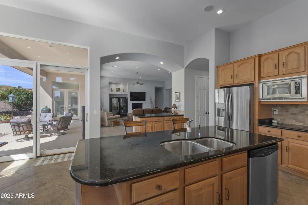 Real Estate Picture 21