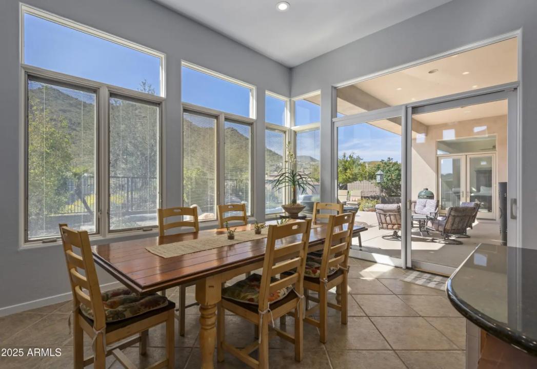 Real Estate Picture 24