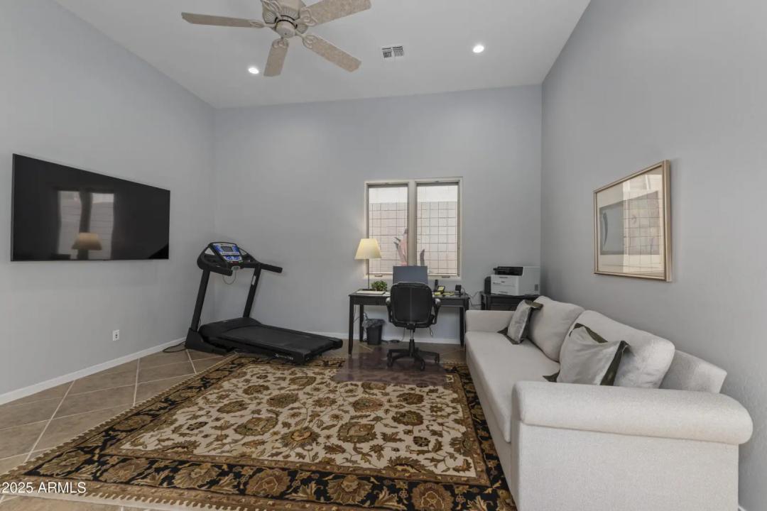 Real Estate Picture 26