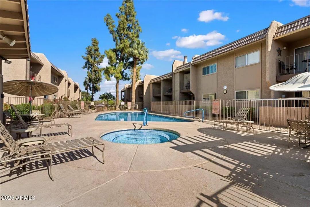 Real Estate Picture 17