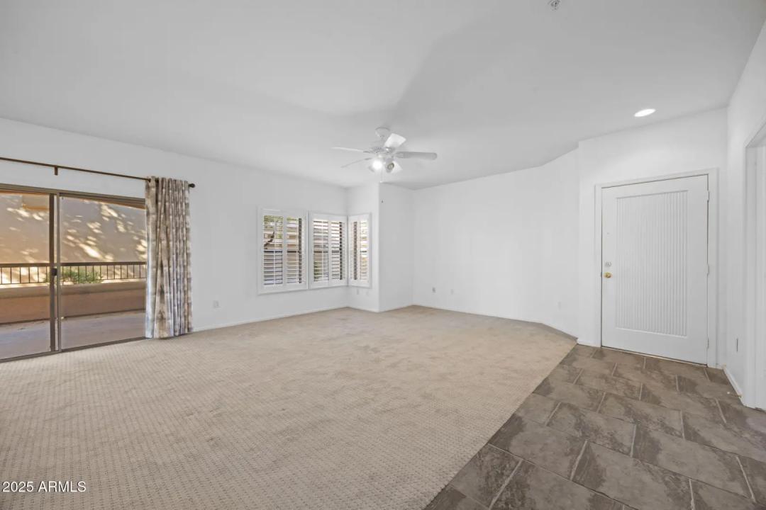 Real Estate Picture 3