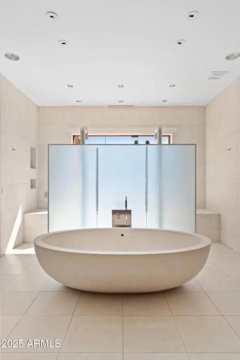 Real Estate Picture 34