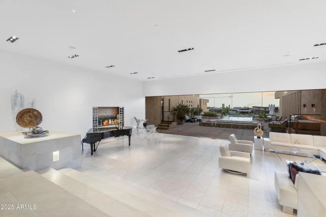 Real Estate Picture 76