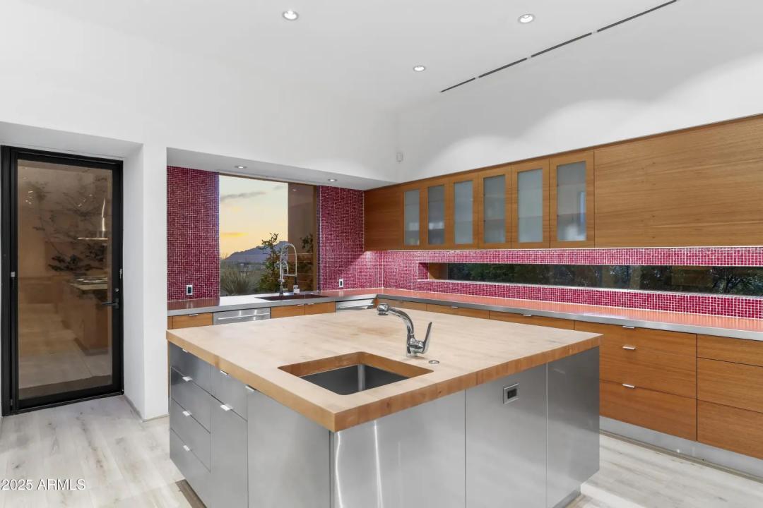 Real Estate Picture 84