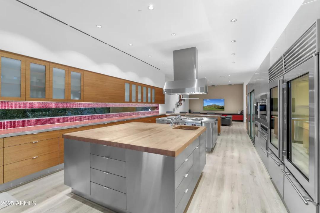 Real Estate Picture 85