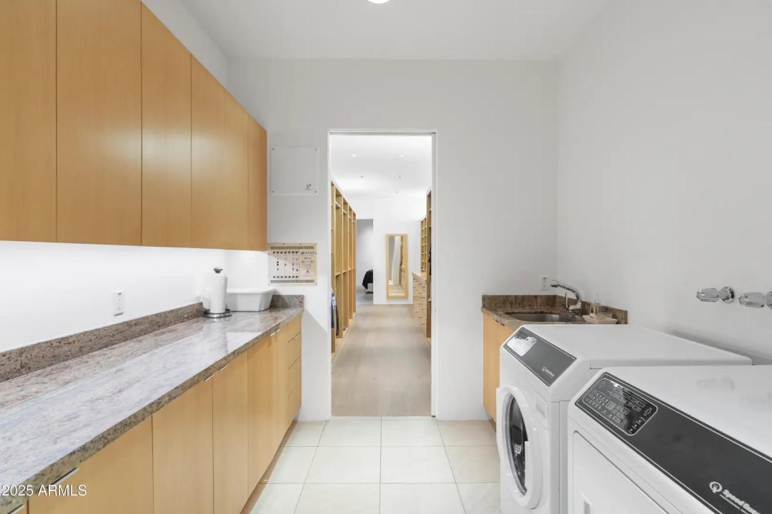 Real Estate Picture 104