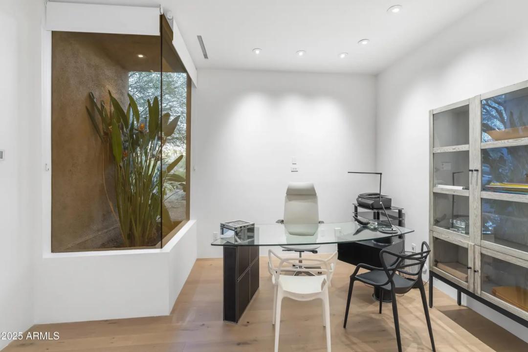 Real Estate Picture 109