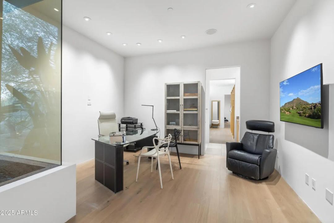 Real Estate Picture 110