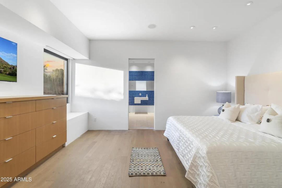 Real Estate Picture 114