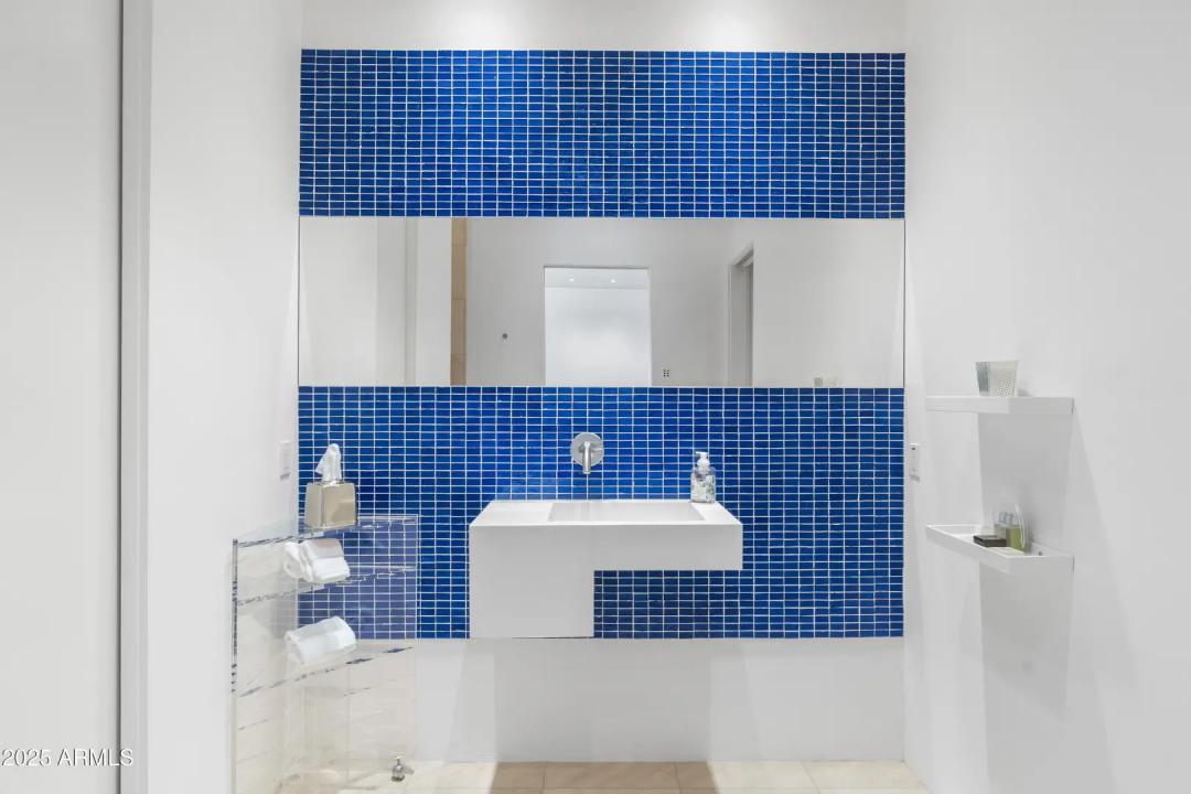 Real Estate Picture 115