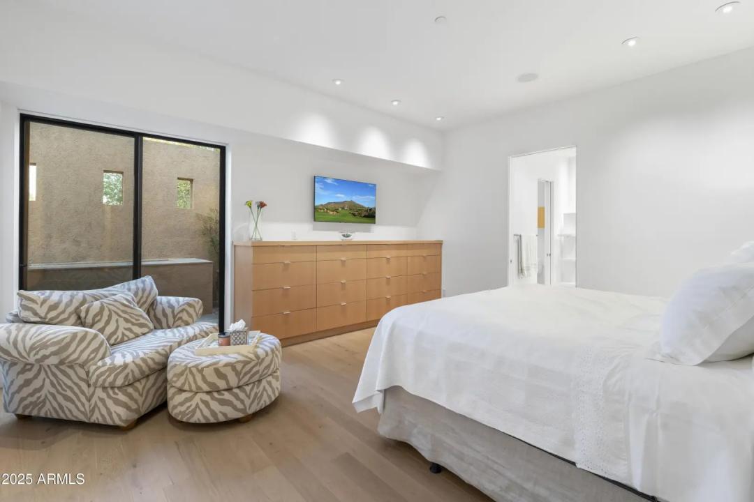 Real Estate Picture 116