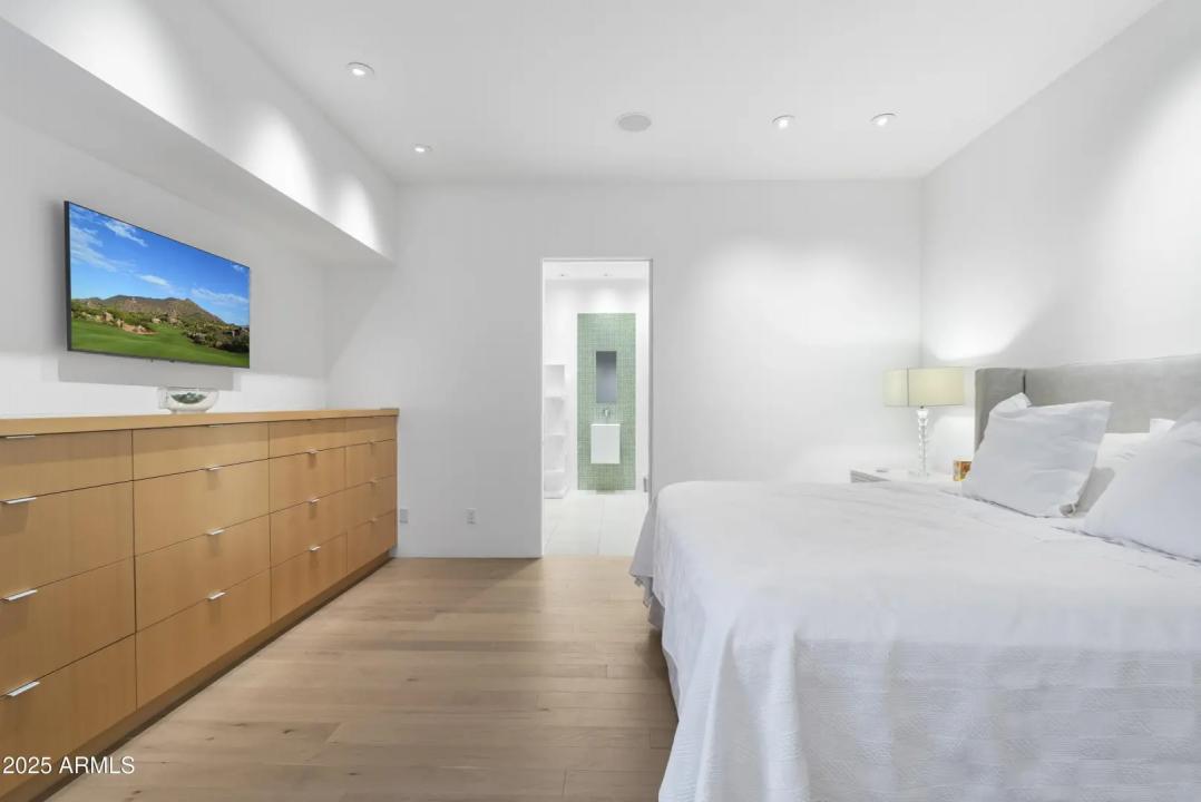 Real Estate Picture 117