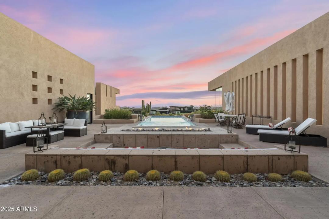 Real Estate Picture 123