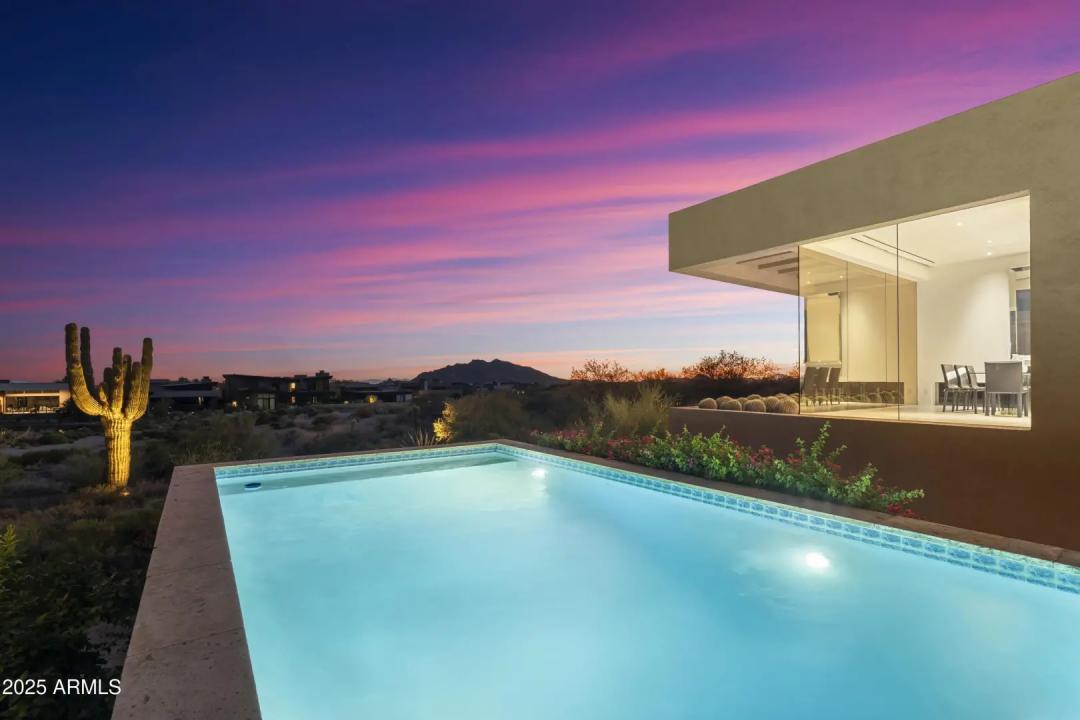 Real Estate Picture 143