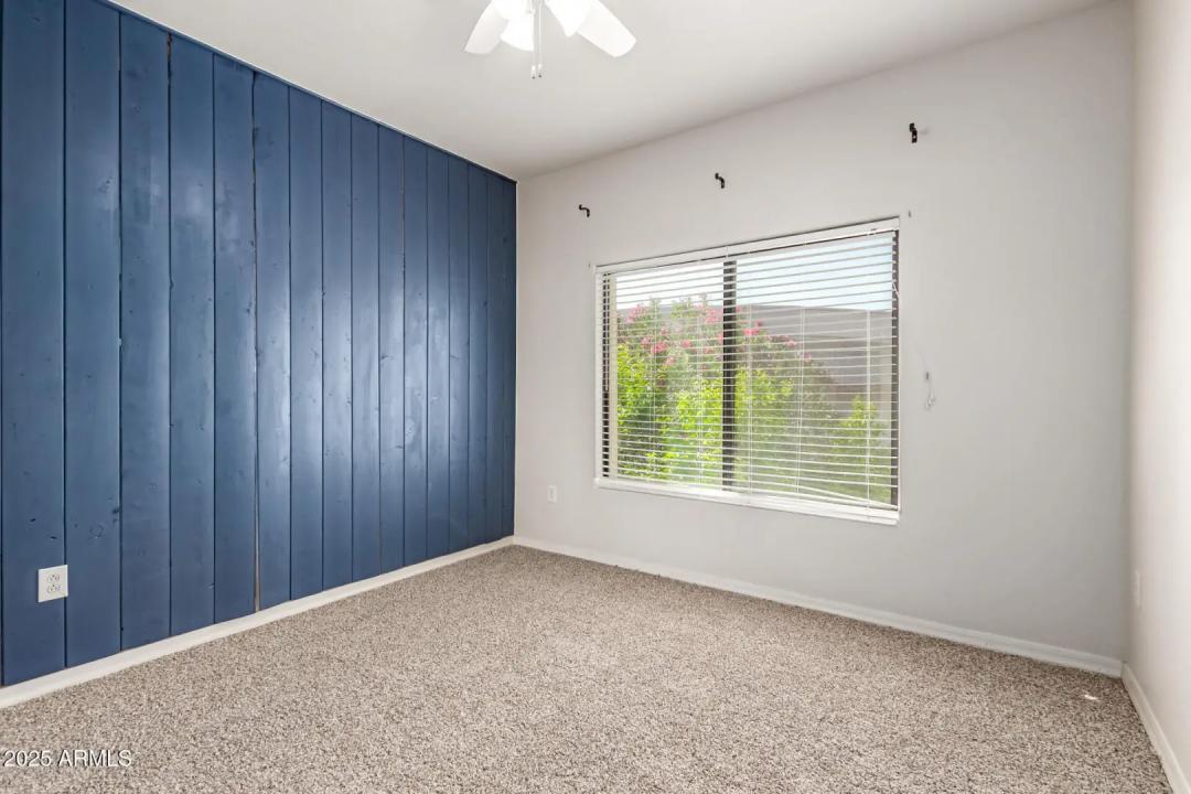 Real Estate Picture 22