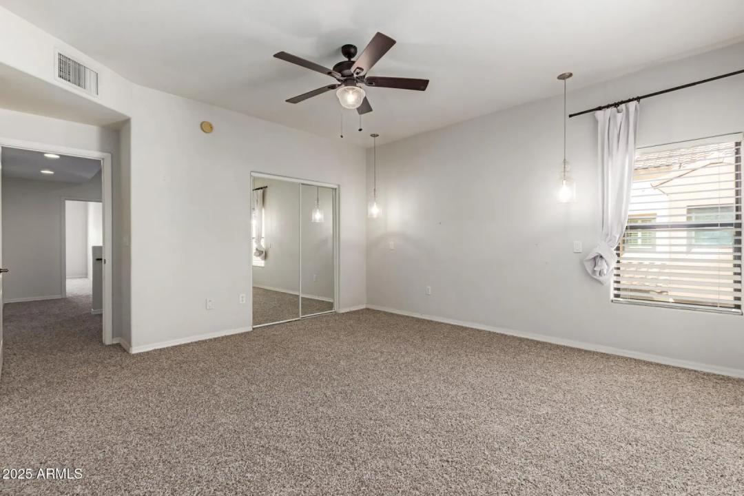 Real Estate Picture 19