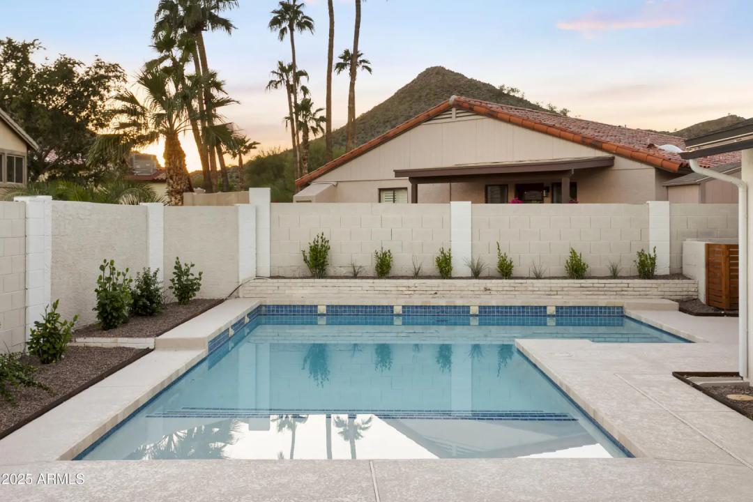 Real Estate Picture 28