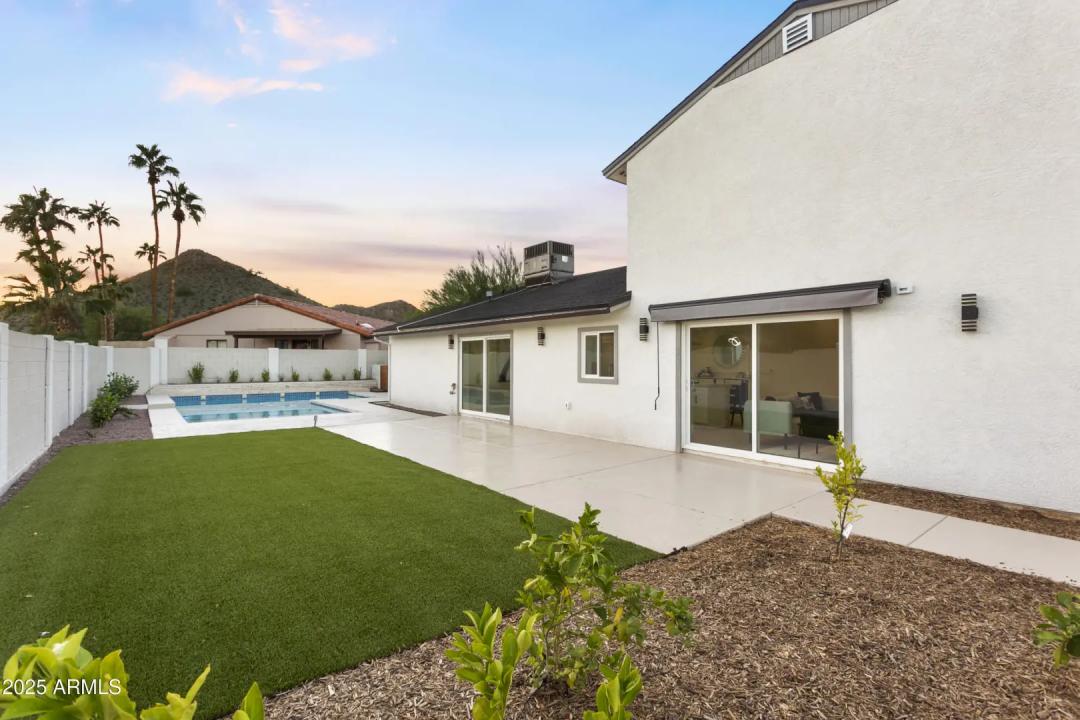 Real Estate Picture 26