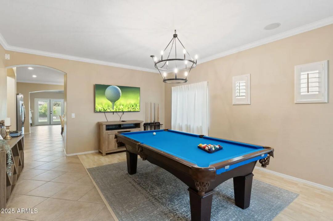 Real Estate Picture 9