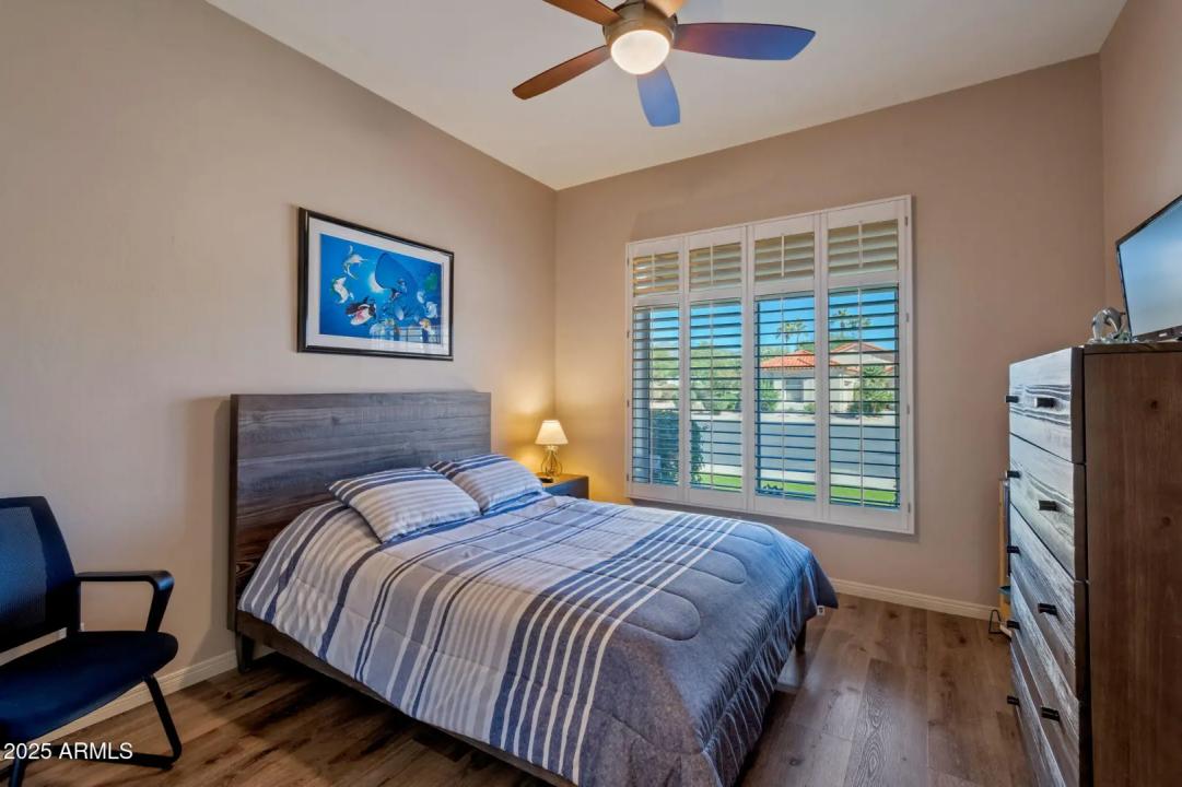 Real Estate Picture 19