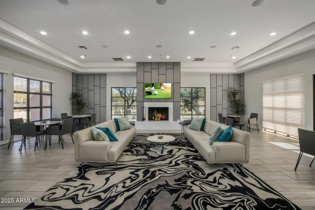 Real Estate Picture 39