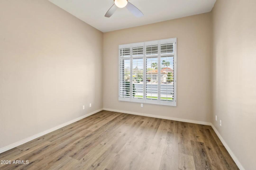 Real Estate Picture 20