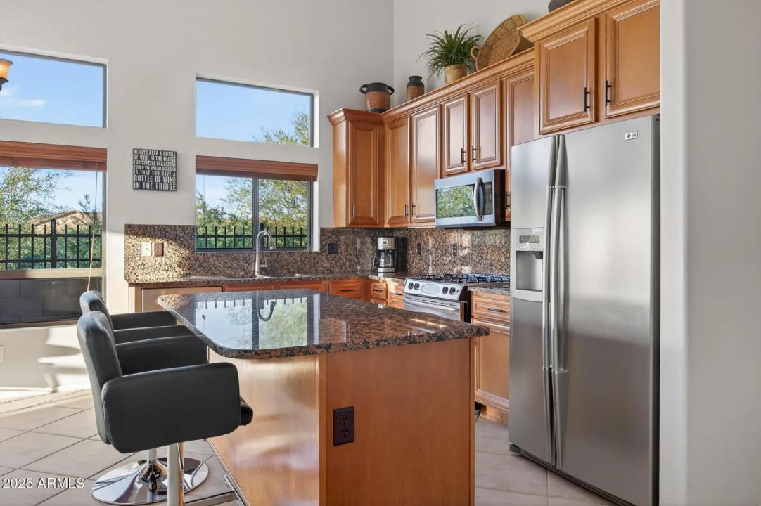 Real Estate Picture 21