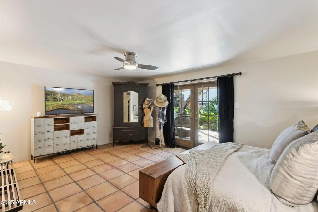 Real Estate Picture 23