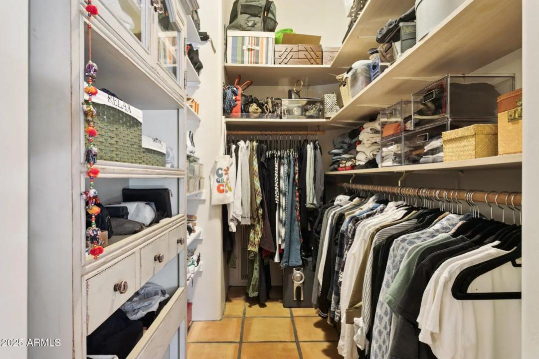 Real Estate Picture 28