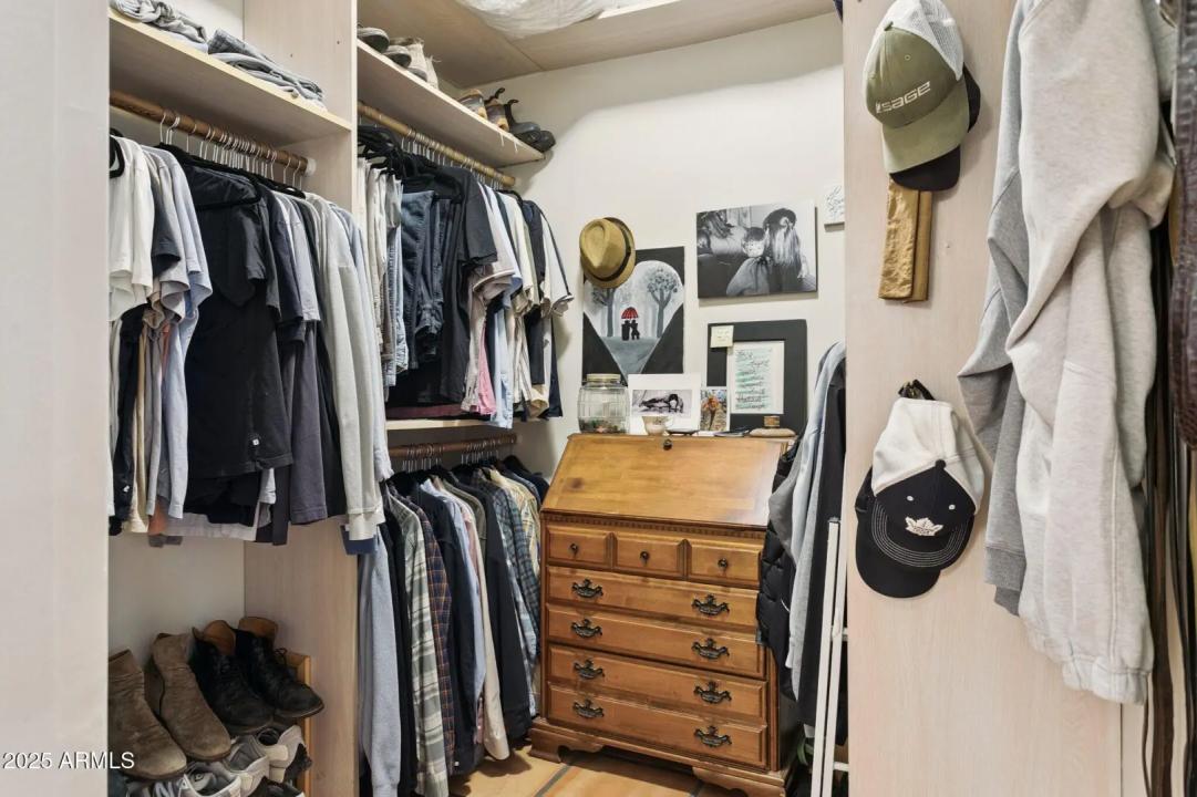 Real Estate Picture 29