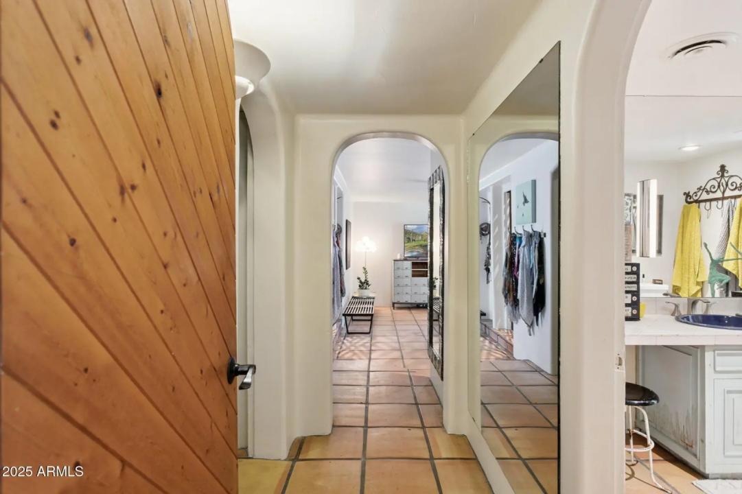 Real Estate Picture 61