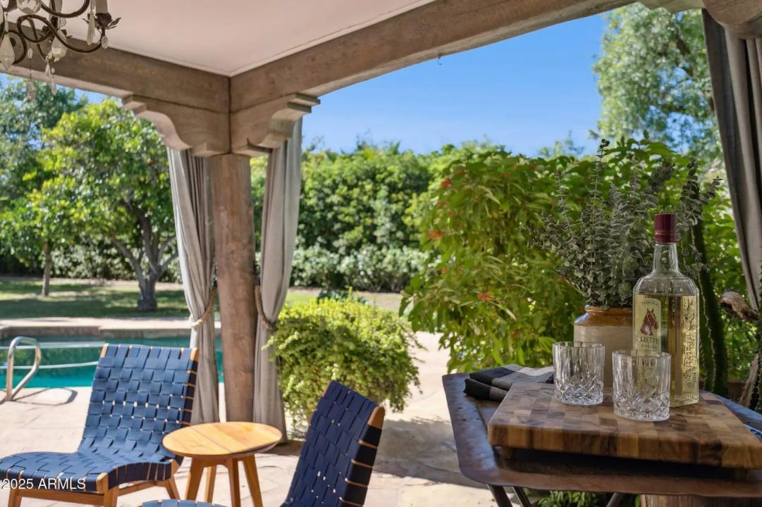 Real Estate Picture 40