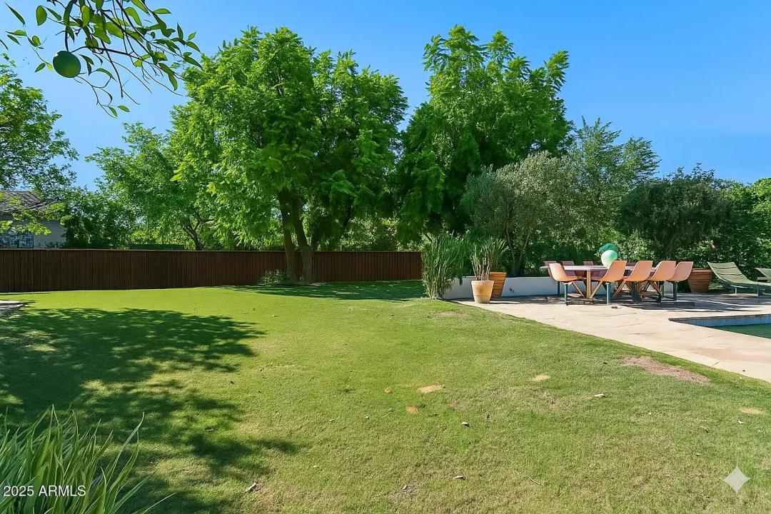 Real Estate Picture 52