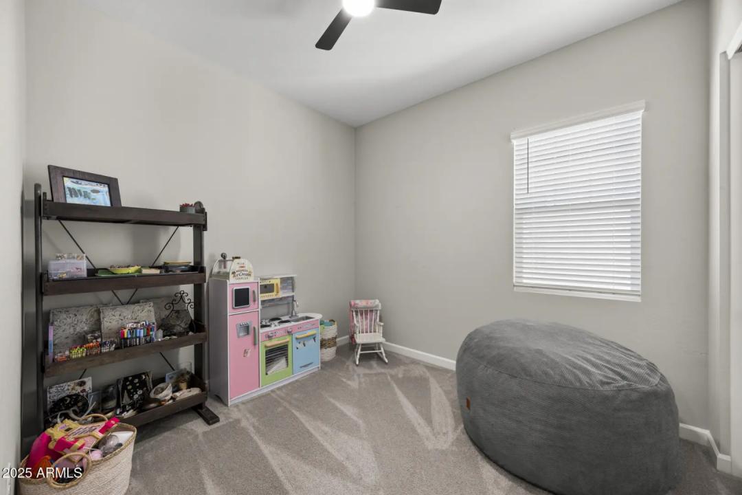 Real Estate Picture 19