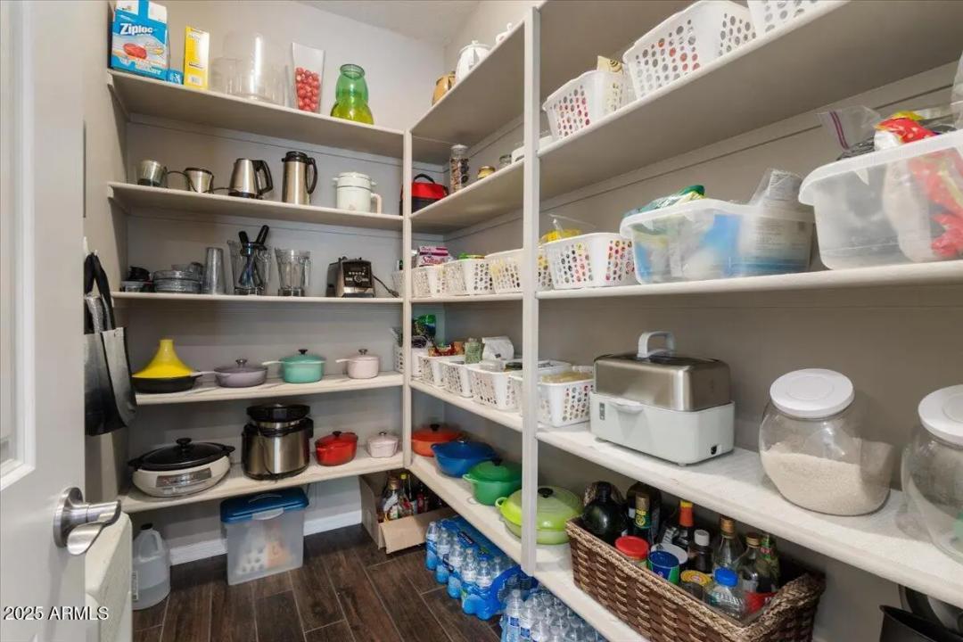 Real Estate Picture 13