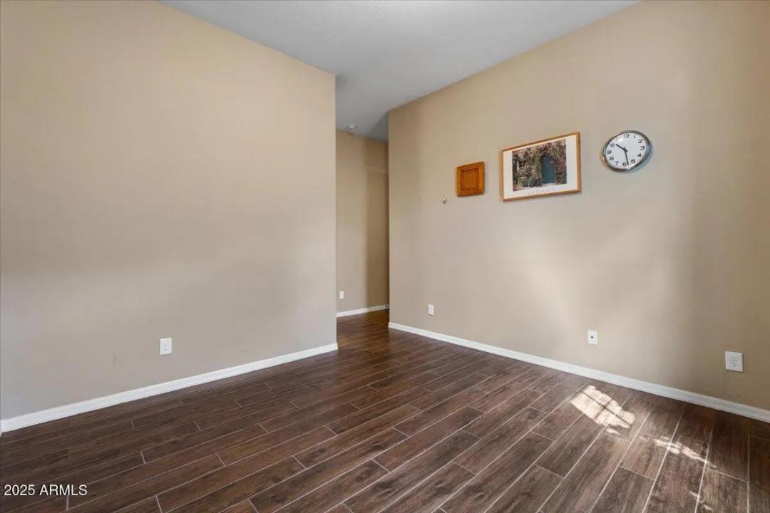 Real Estate Picture 36