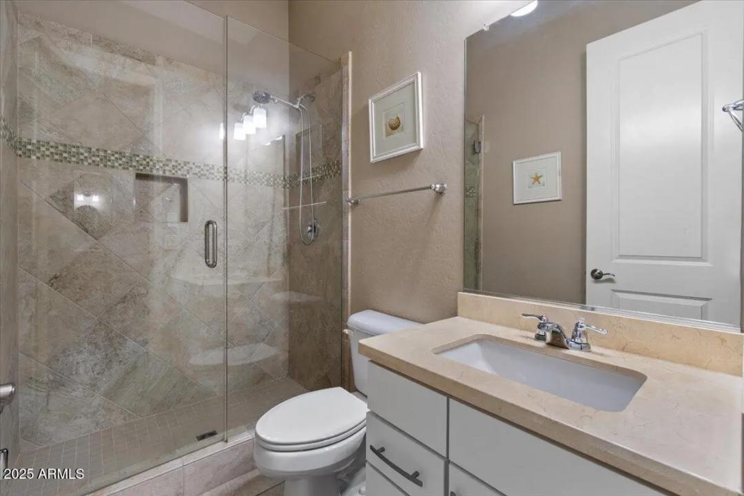 Real Estate Picture 37