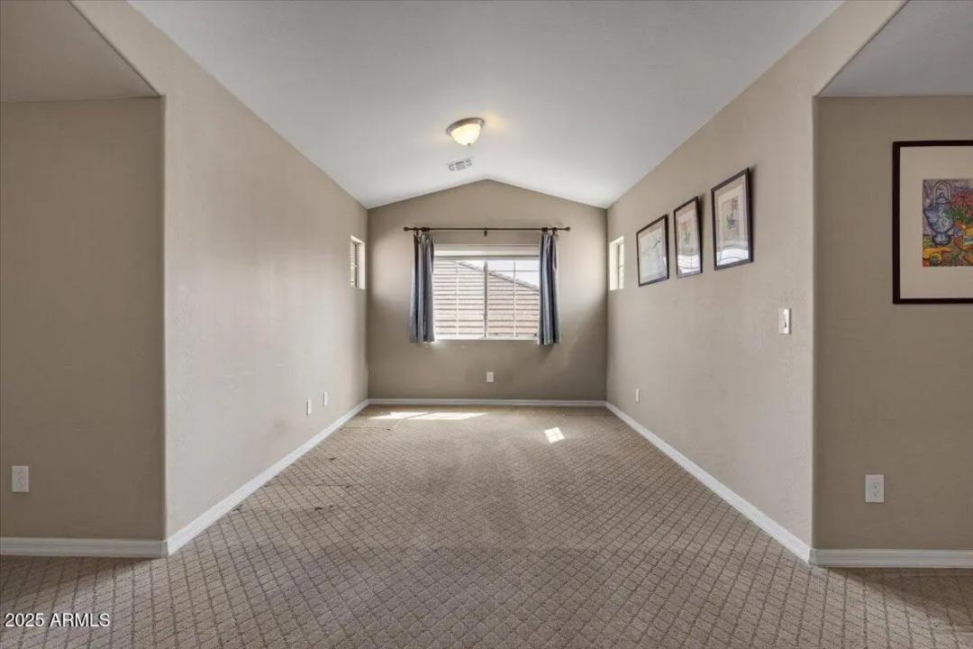 Real Estate Picture 41