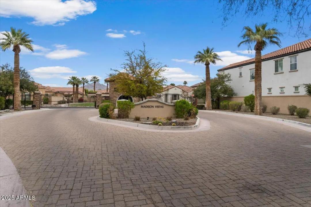 Real Estate Picture 54