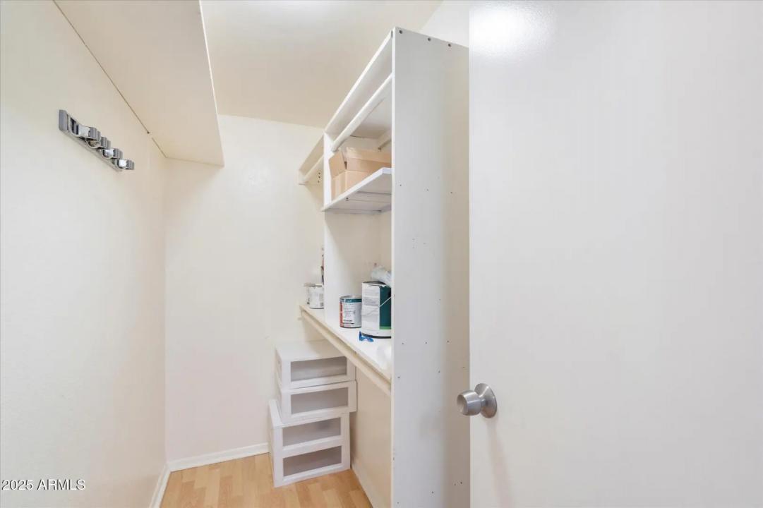 Real Estate Picture 20