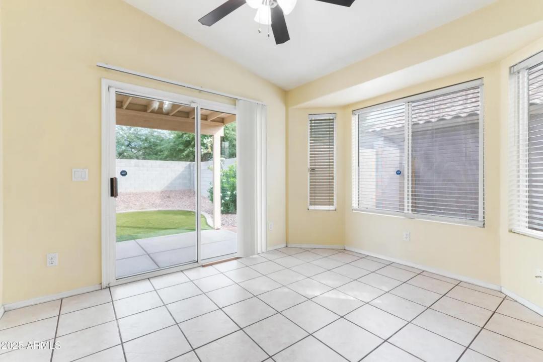 Real Estate Picture 11