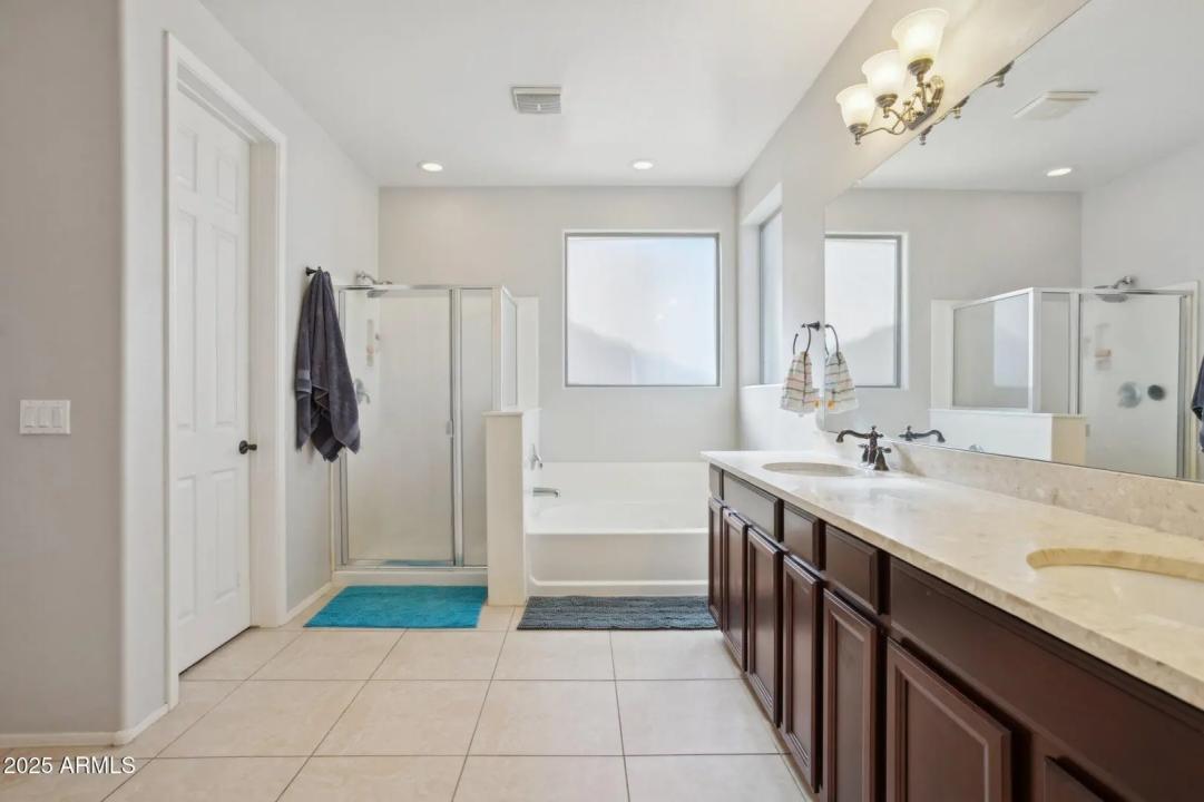 Real Estate Picture 19