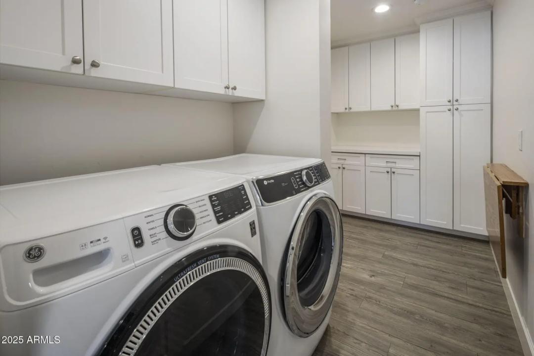 Real Estate Picture 19