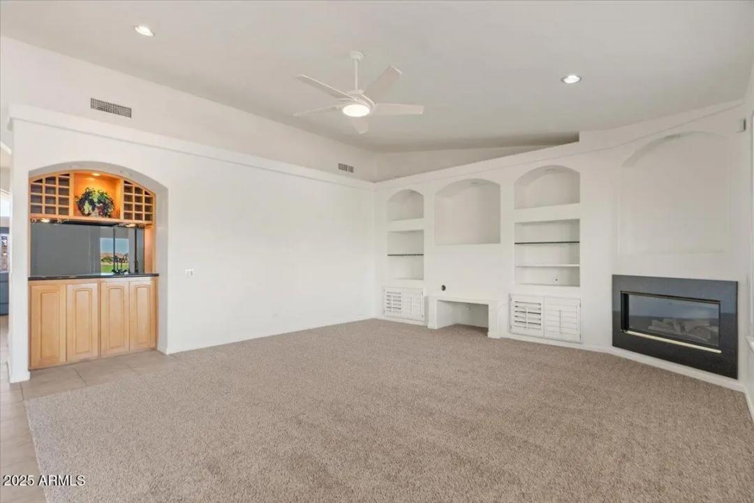 Real Estate Picture 19