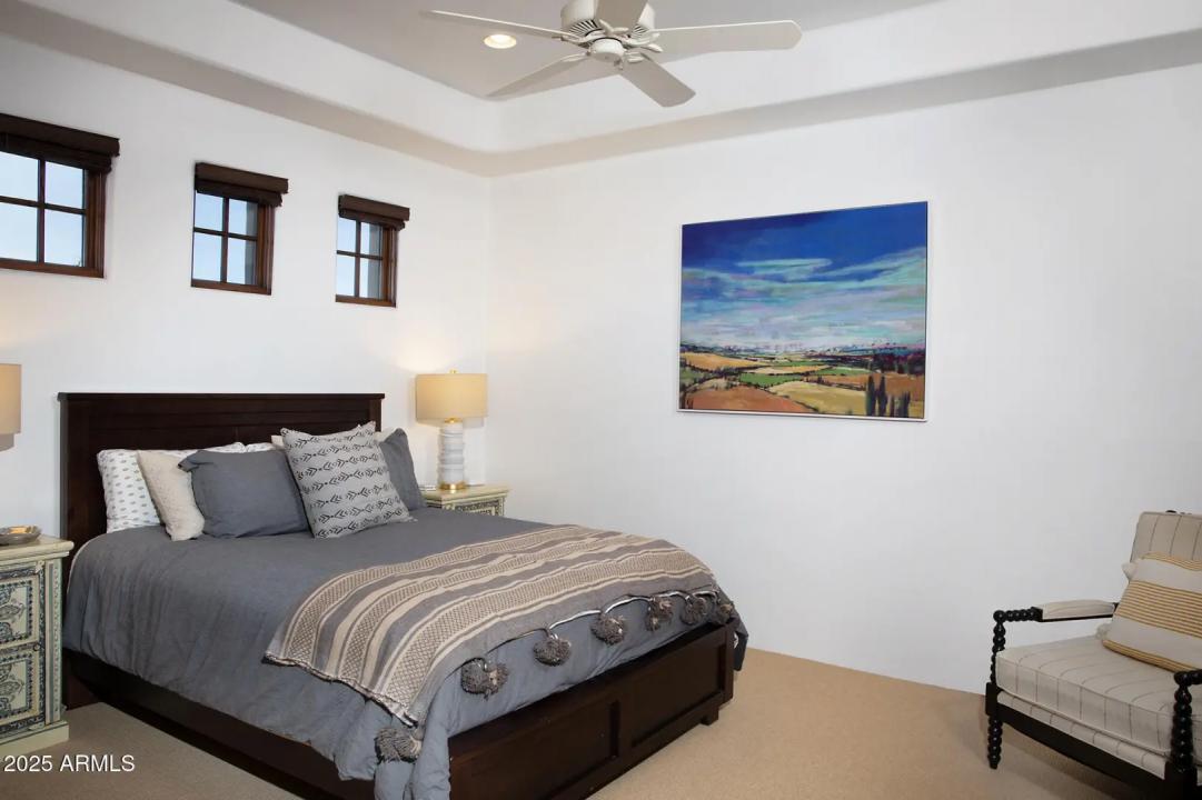 Real Estate Picture 25